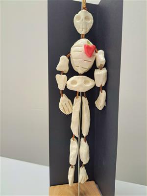 Sculpture artwork by Alex Sauz, Pyburn Elementary School