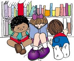 Children reading books 